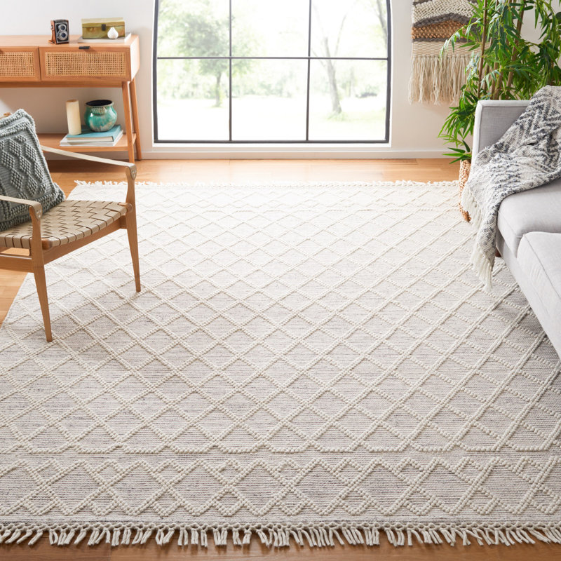 Sahuarita Hand Loomed Wool/Cotton Southwestern Rug in Ivory/Black, Rectangle 8' x 10'