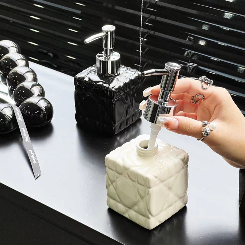 Distributeur de savon pour salle de bain (ensemble de 2)