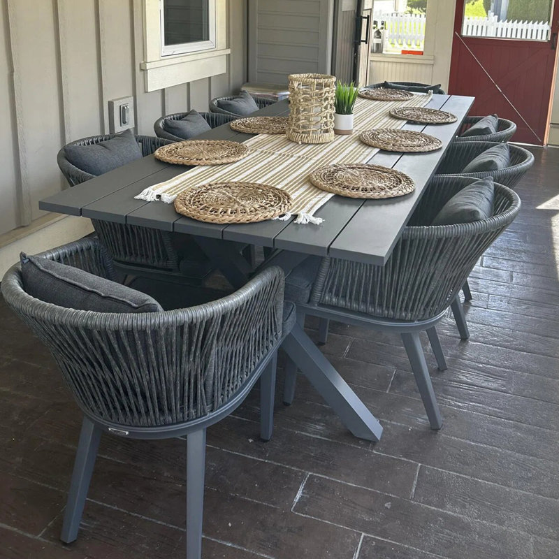 Ensemble de salle à manger pour restaurant de 80,71 po de long avec coussins et parasol Malphurs