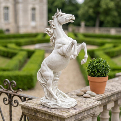 Majestic Mustang Horse Statue