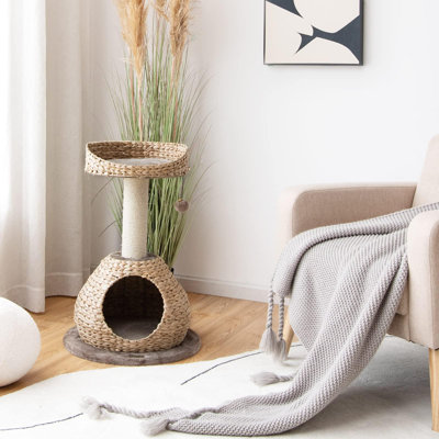 Daemion 28'' H Cat Tree