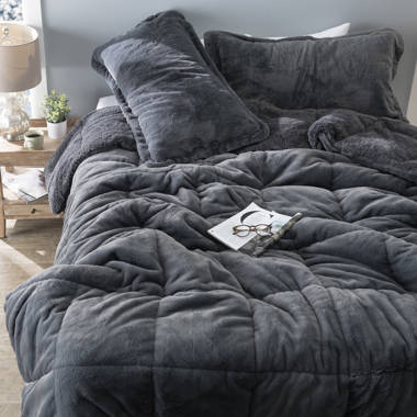 Nati Nasti Coma Inducer Oversized Lightweight Comforter Set Byourbed Size: King Comforter + 2 King Shams