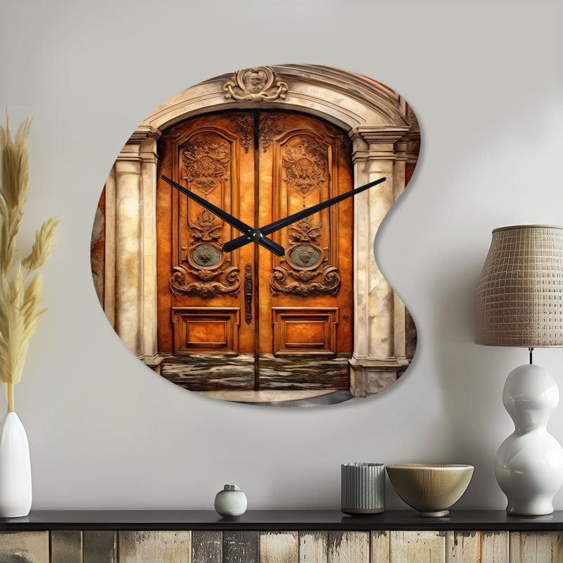 Vieille porte en bois avec sculptures à Paris III - Horloge murale asymétrique en métal Paris, Grand