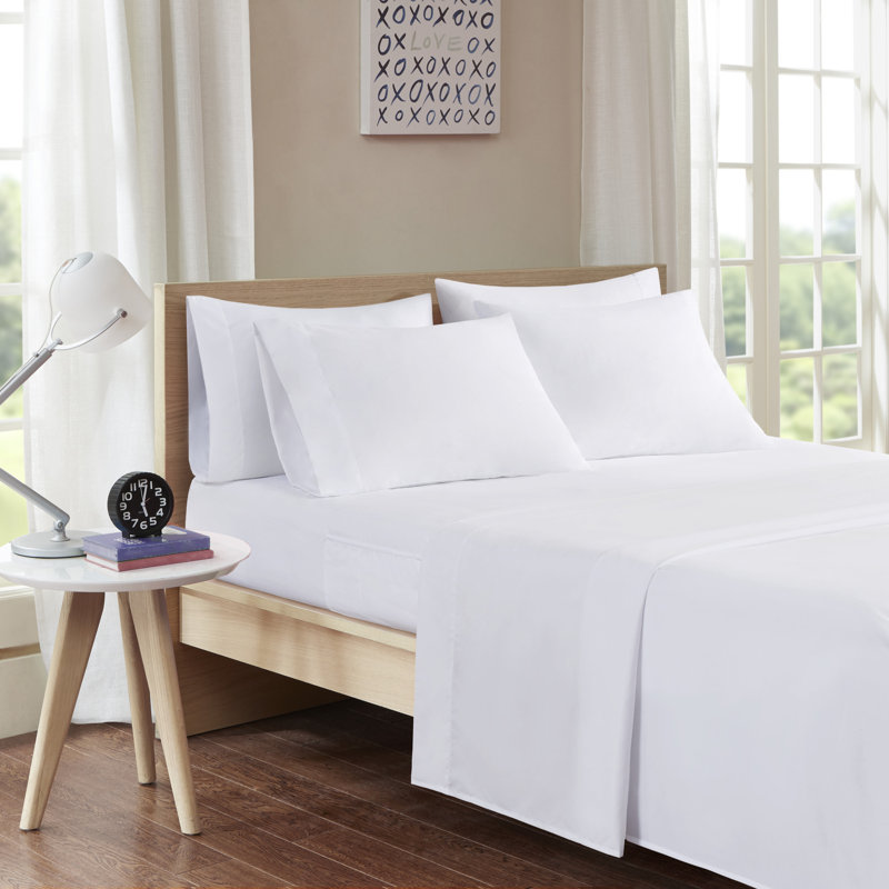 Intelligent Design White All Season Soft Touch 6-Piece Queen Sheet Set with Side Pockets, White