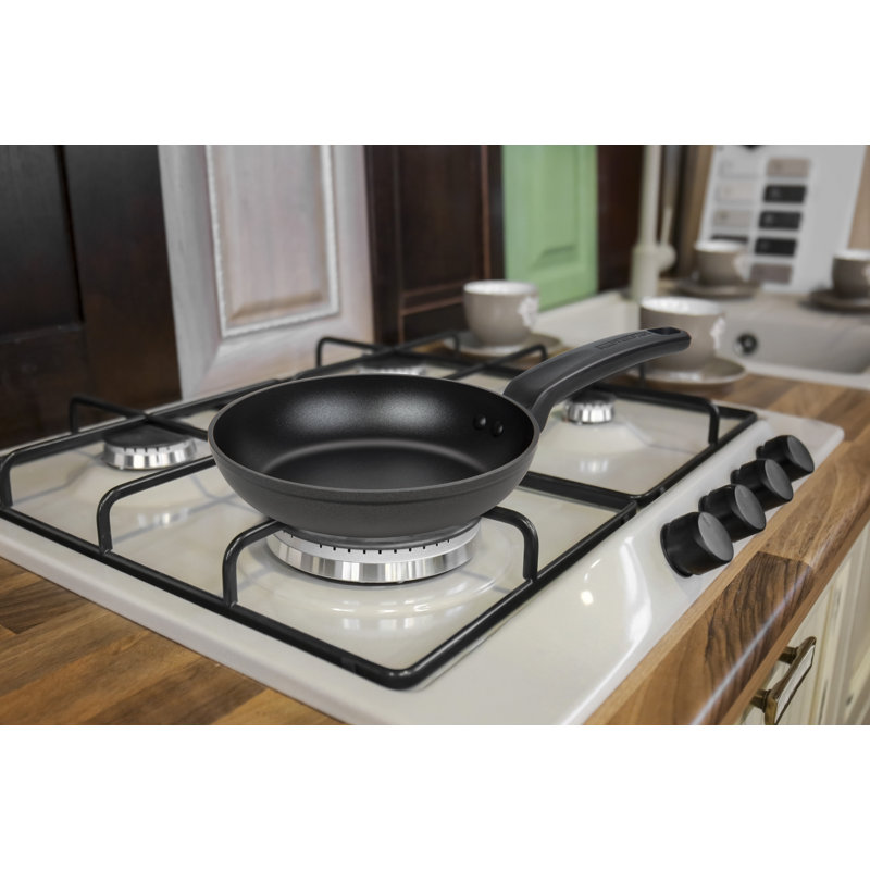 Aluminum Non-Stick Frying Pan, 20.3 cm