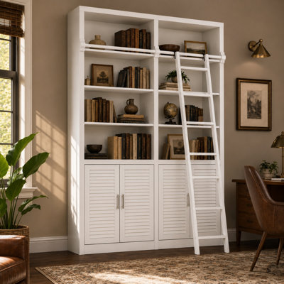 Bibliothèque Darionte de l 61,4 po avec échelle de bibliothèque à roulettes, armoire de rangement avec portes à persiennes et tringle, trousse anti-basculement incluse