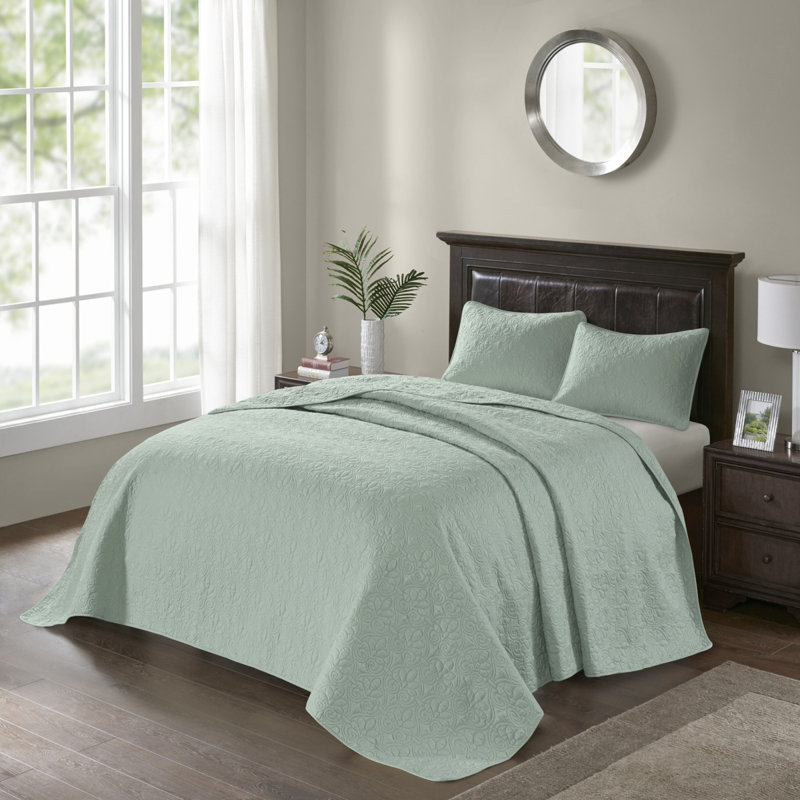 Seafoam King Reversible Microfiber Bedspread Set