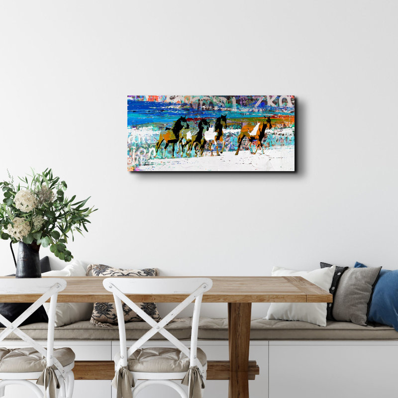 «Beach Horses 3» par Stephen Chambers - impression sur toile tendue, L 18 po x H 15 po