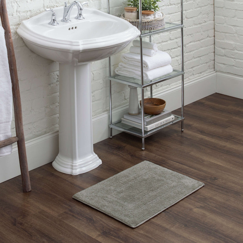 Kail Plush Stain/Fade Resistant Machine Washable Bath Mat, 17" W x 24" L, Natural
