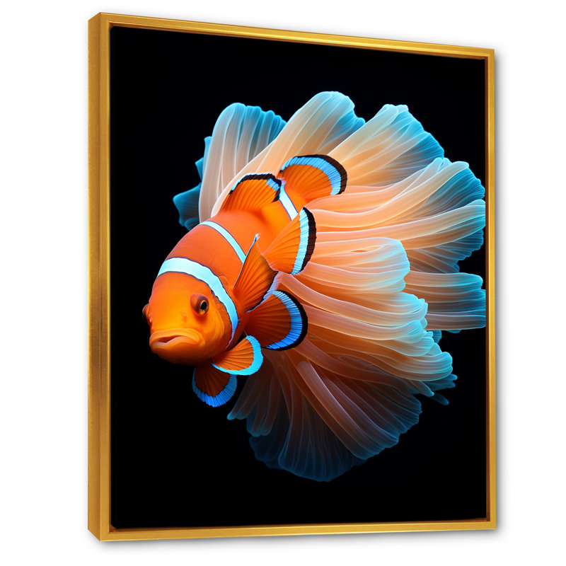 Portrait de poisson clown orange I sur toile, H 32 po x l 24 po x P 1 po, Cadre flottant doré