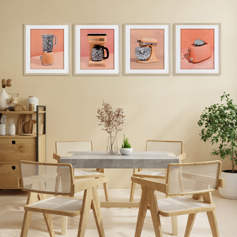 Ensemble de 4 verres encadrés Disco Drink Blender Over Orange, par Lish Creative, 16 x 13, Harvest Pine Under Glass Framed