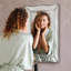 Miroir d'appoint mural festonné festonné en verre argenté champagne encadré - 24 po x 36 po