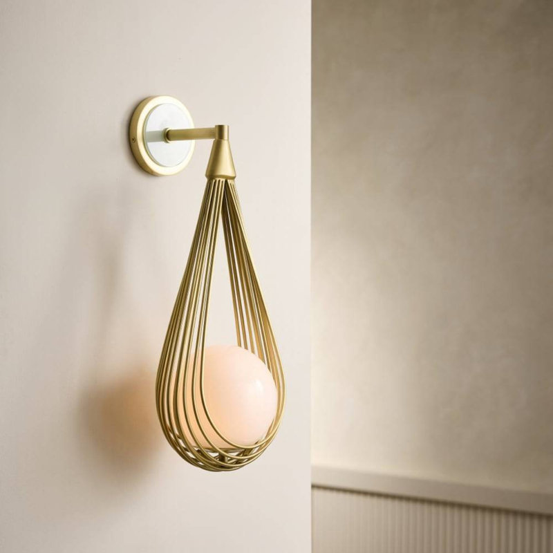 Ova 1 - Light Armed Sconce