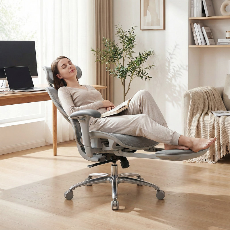 Ergonomic Mesh Office Chair W/ Adjustable Headrest, 3D Armrests, Lumbar Support, 130° Tilt Footrest, Grey