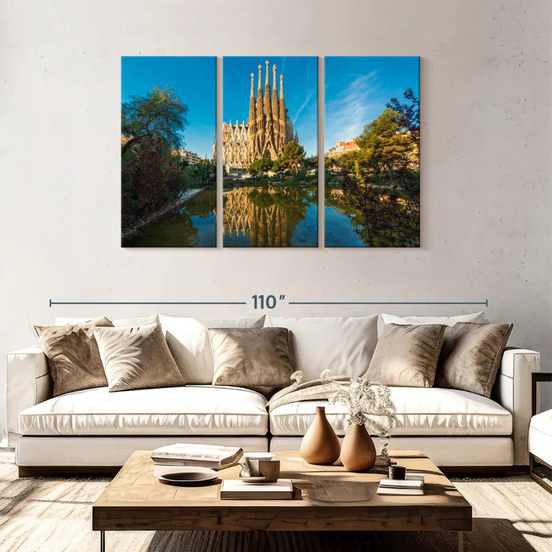 Sebbie Sagrada Familia à Barcelone, H 48 po x l 74 po