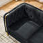 Canapé deux places Chesterfield en velours de 61 pouces avec accents dorés