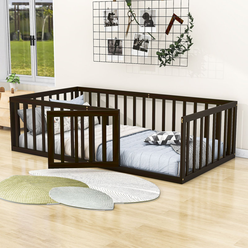 Guerriero Wooden Daybed Frame with Fence, Walnut, Twin