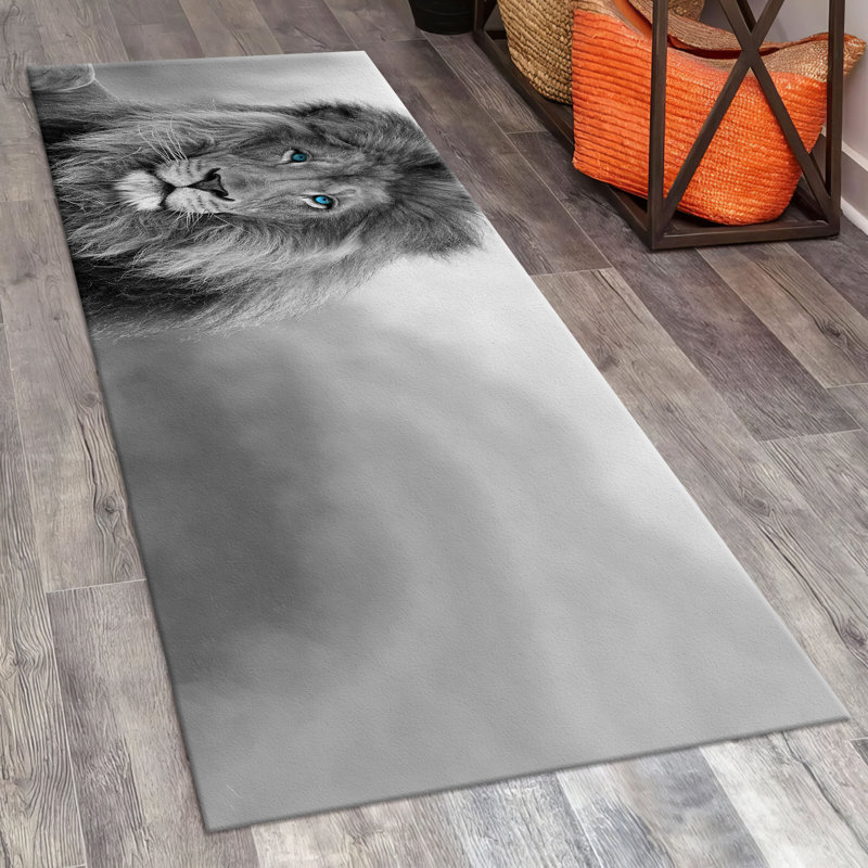 Ce tapis à motif géométrique non tissé à motif géométrique audacieux et coloré ajoute une touche de style à n'importe quelle pièce de votre maison ou de votre bureau