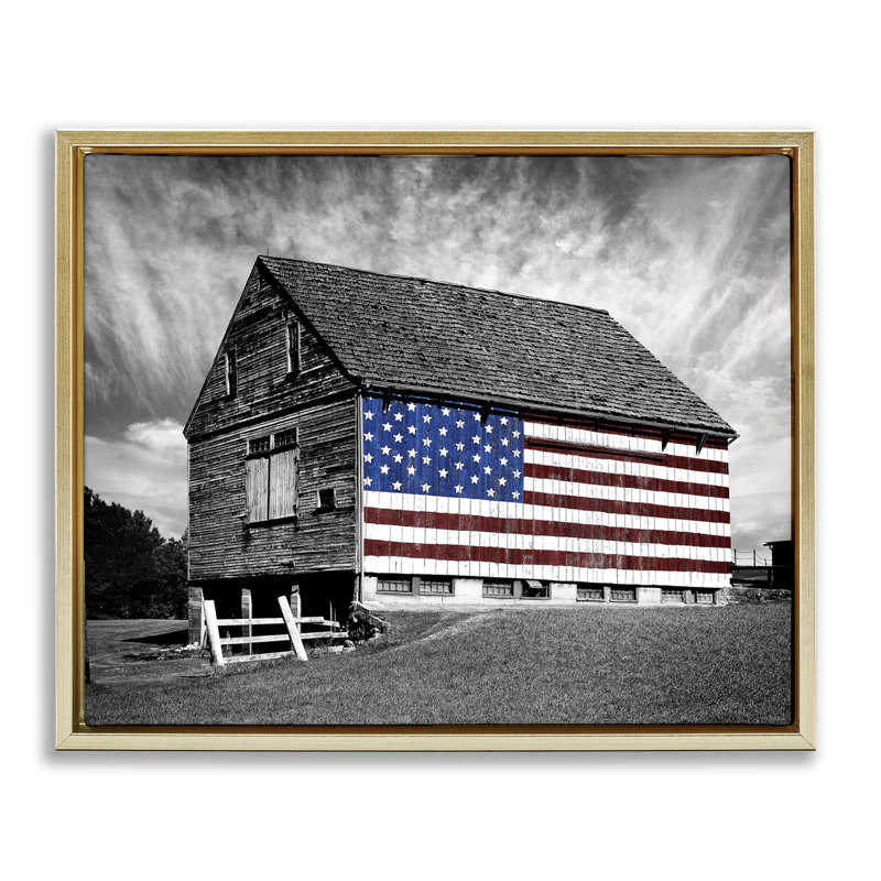 «Black and White Farmhouse Barn», art mural sur toile par James Mcloughlin, H 21 po x l 17 po, Cadre flottant métallique doré