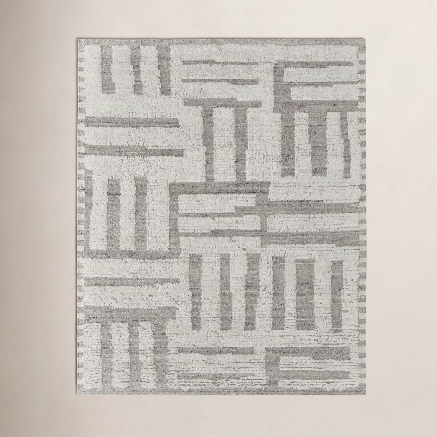 Jalaycia Gray Hand-Woven Geometric Wool Rug, Rectangle 2' x 3'