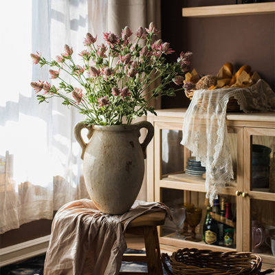 Vase de table en résine 15,35 "Schurman
