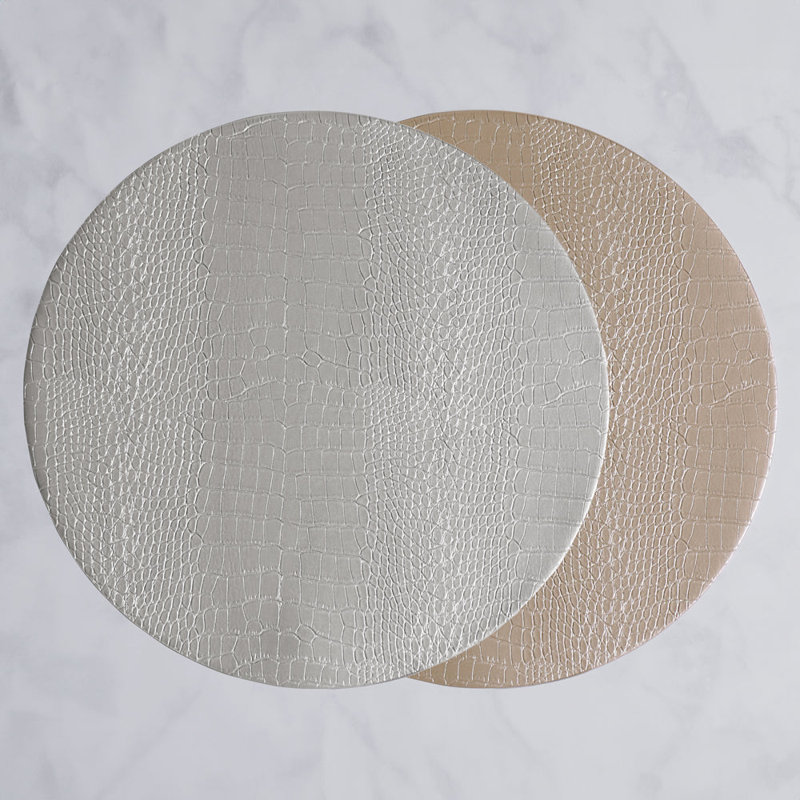 VIDA Snakeskin Reversible Round Placemats, 15.5" W x 15.5" L, Silver/Gold