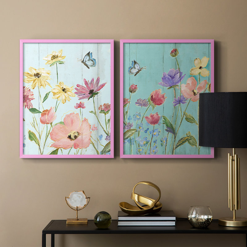 Wildflower Flutter II - reproduction encadrée de qualité supérieure - prête à être accrochée - aucun clou requis - aucun clou requis