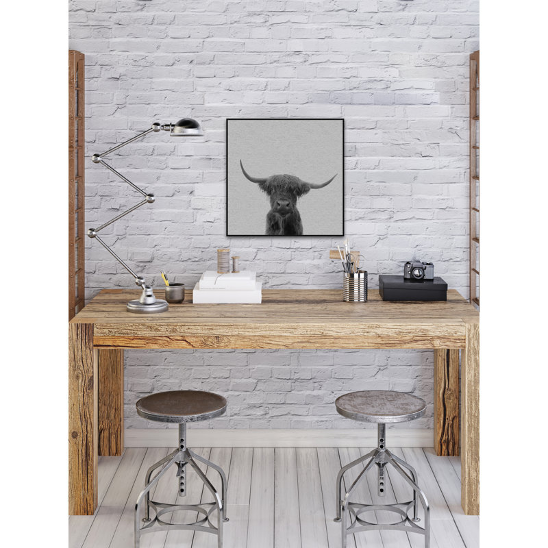 «Black and White Cow», reproduction sur toile encadrée, H 48 po x l 48 po x p 1,5 po