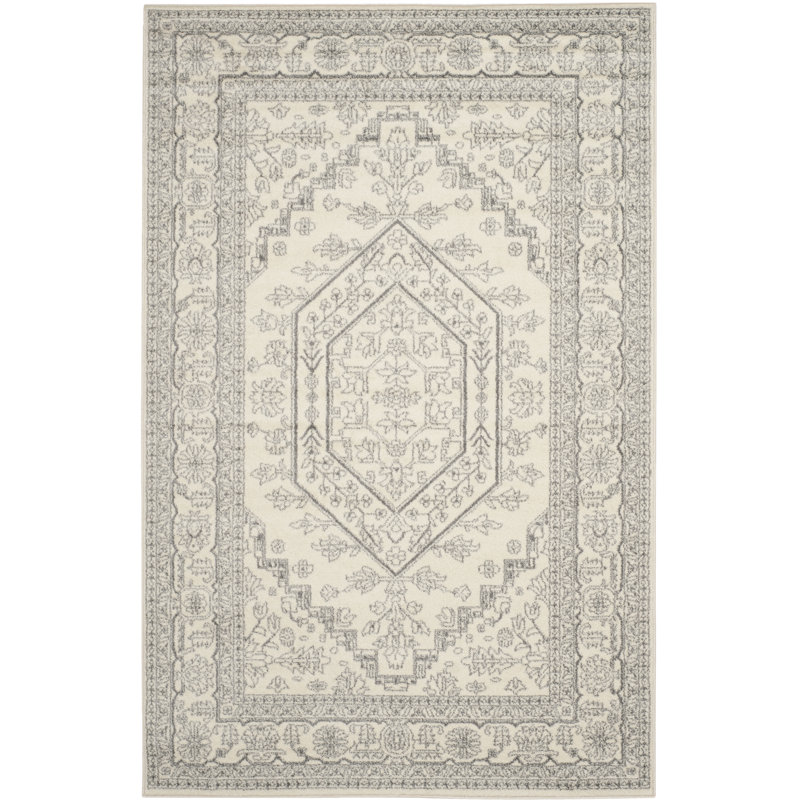 Stromsburg Oriental Area Rug, Ivory/Silver, Rectangle 122 x 183 cm