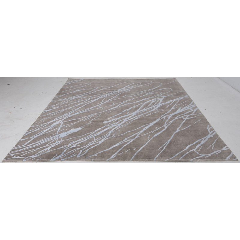 Handmade Cotton and Silk Abstract Area Rug
