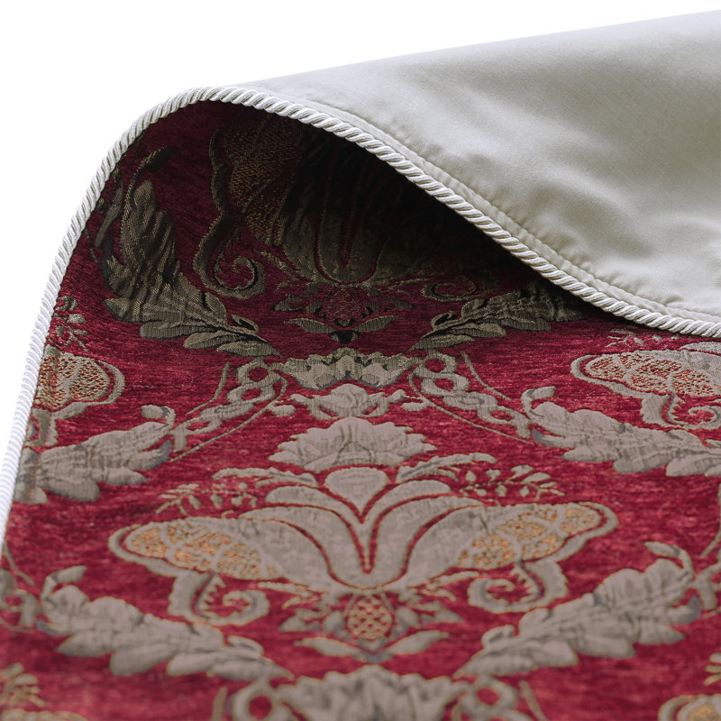 Shiraz Floral Damask Throw, 130 x 170 x 1cm, Red