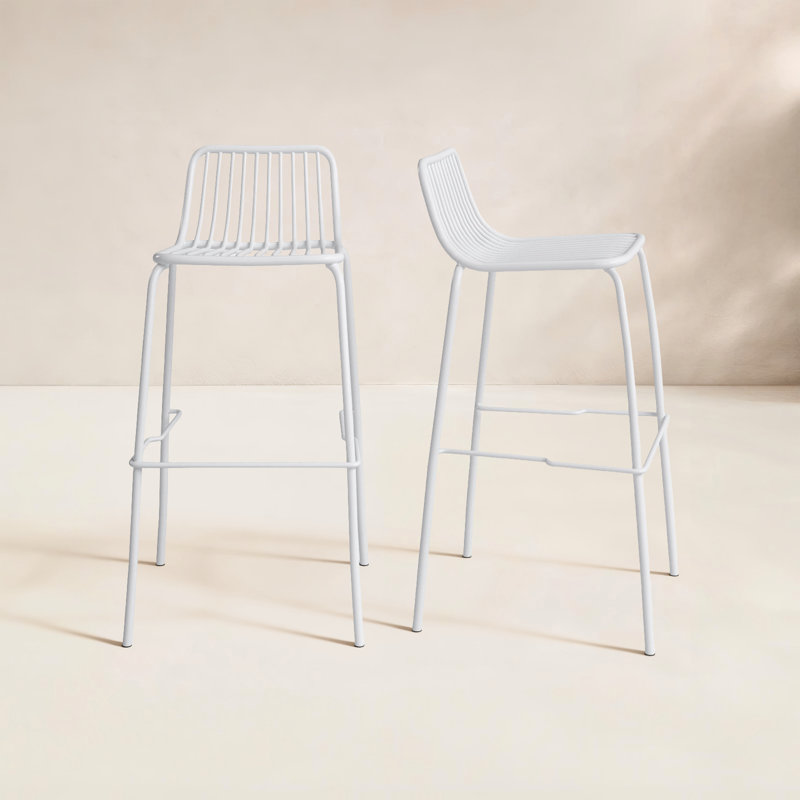 Tabouret d'extérieur en acier thermolaqué Trenton, Blanc, Tabouret de comptoir (hauteur d'assise de 25,5 po)