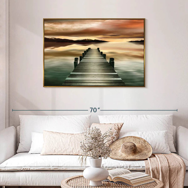 Jetée au coucher du soleil, Cadre flottant doré, 43 po x 29 po