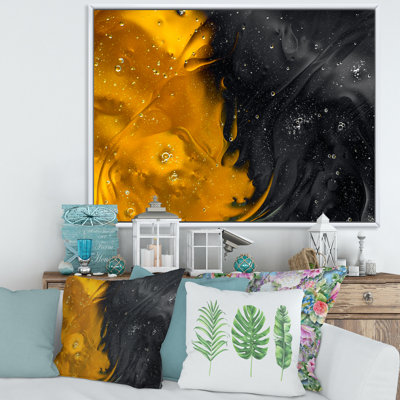 " Marriage Of Yellow And Black "