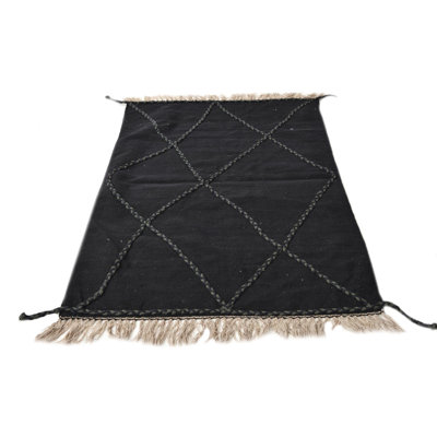 Tapis noir Orta
