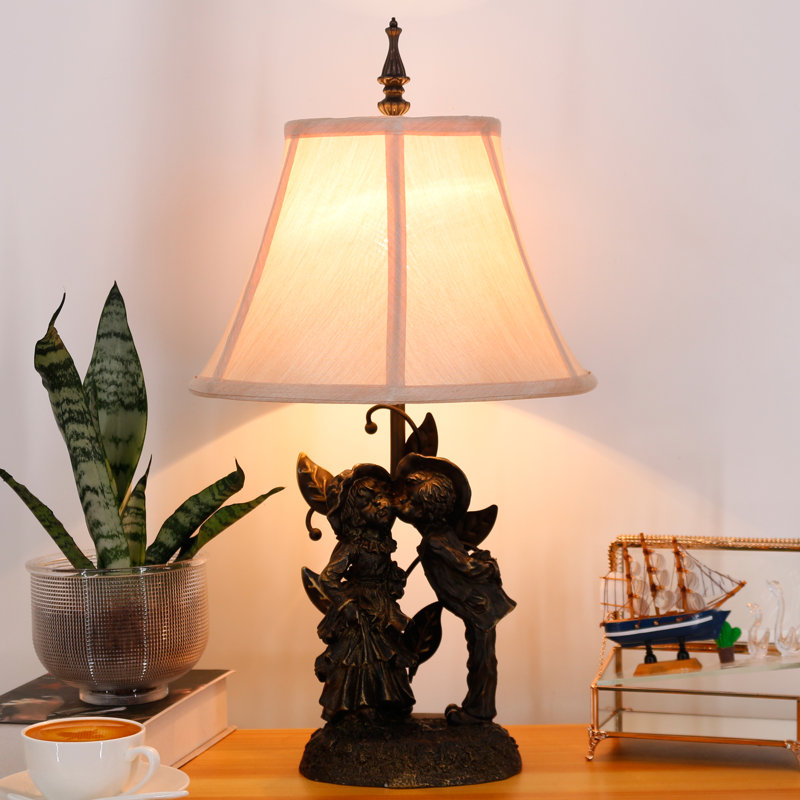 Lampe de bureau en résine Aatikun