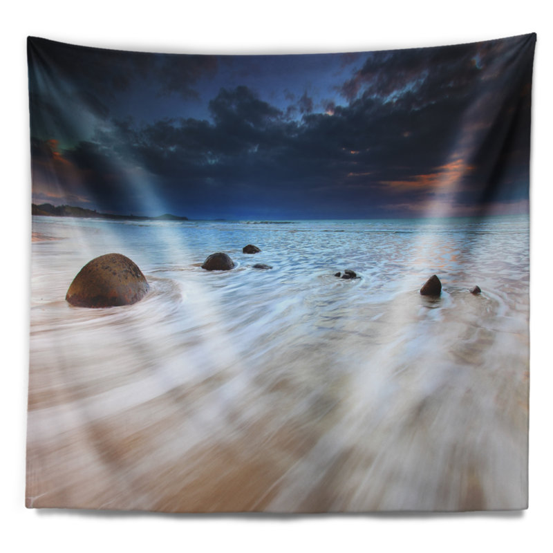 Tapisserie Seashore Waves qui coule sur des rochers, H 32 po x l 39 po