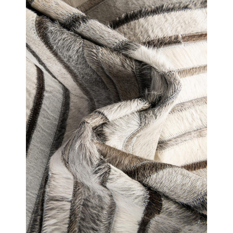  X Tiles Cowhide Leather Rug, Round 7'10"