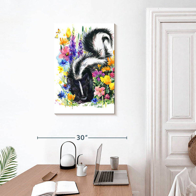 Brampt Floral Skunk, 30" H x 20" W