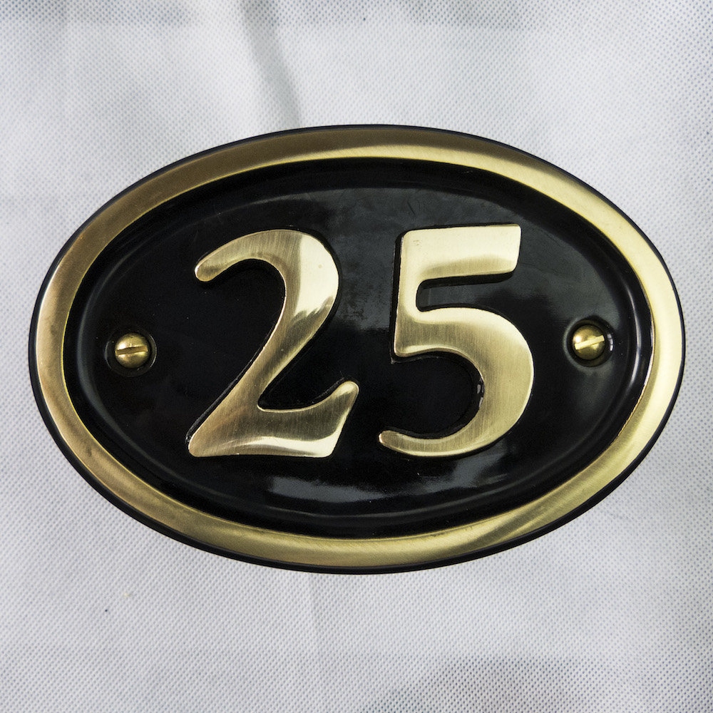 10 cm Tyrinia Surface/Flush Mount House Number
