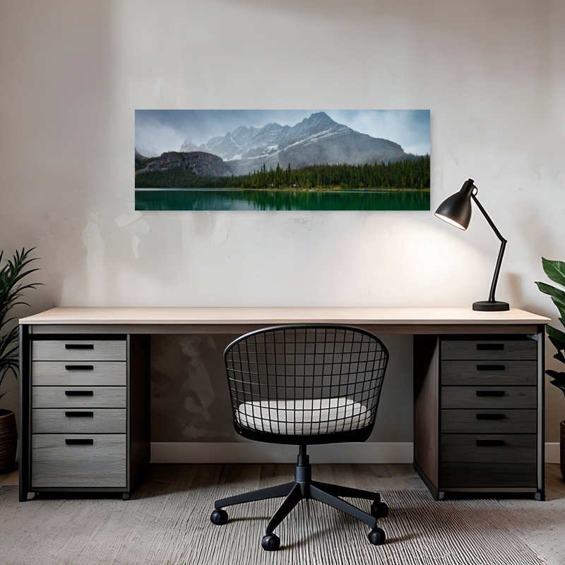 «Misty Mountain Lake», art dramatique paisible, forêt rustique à feuilles persistantes, art mural, H 36 po x l 12 po