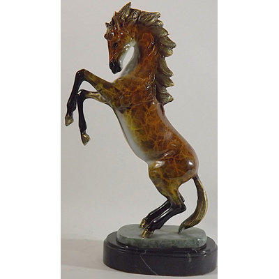 Eminence Horse Left