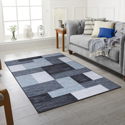 Arqam Geometric Area Rug