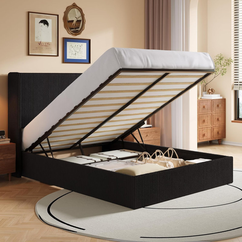 Cadre de lit plateforme relevable en velours avec rangement intégré, tête de lit de rangement, lumières DEL RVB et station de recharge, sommier à lattes en bois silencieux, aucun sommier tapissier nécessaire