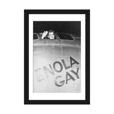 « colonel paul tibbetse the cockpit of the enola gay », reproduction de photo sur toile