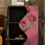 Armoire vintage en bois massif floral pour le salon
