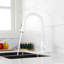 Robinet de cuisine moderne avec douchette extractible - Acier inoxydable, blanc Installation rapide et fonctionnement pratique