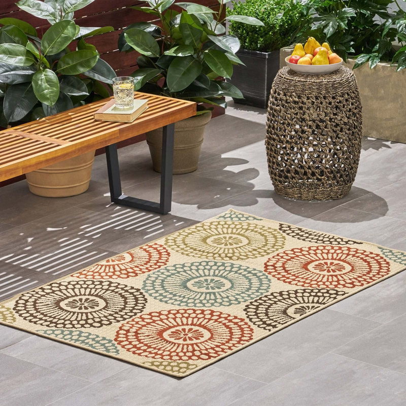 Tapis ivoire rond en polypropylène,  Rectangle 3 pi 3 po x 5 pi