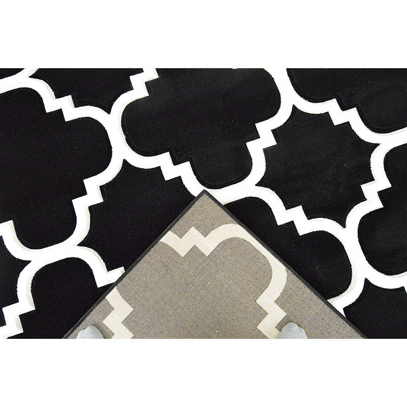 Mccampbell Geometric Indoor Rug, Runner 2'2" x 7'4"