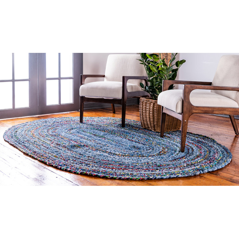 Tapis bleu tressé à la main Tullie, Ovale 3 pi 3 po x 5 pi 1 po
